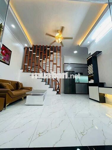 Nhà hi.ế.m Ngô Quyền HĐ  40m² x 4t, ô tô đỗ cửa, giá chỉ 7,2 tỷ