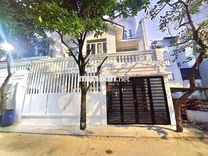 CHO THUÊ NHÀ ĐG TÊN LỬA GẦN AEON 8 x 18 GIÁ 30tr