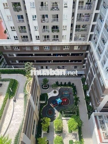 Cho thuê căn hộ LAVITA CHARM 2PN nhà trống giá 10,5 triệu