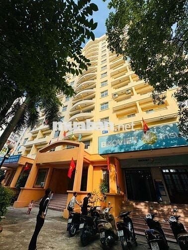 Căn hộ CC Trần Quý Kiên, 2PN tầng đẹp, 57m giá cực hợp lý chỉ 4,33 tỷ