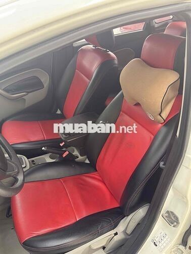 Ford Fiesta 2015 1.5 AT Trend - 112000 km