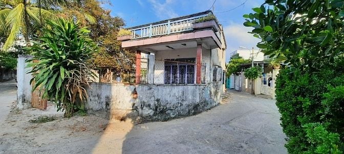 Cho thuê nhà cấp 4, diện tích 100m2