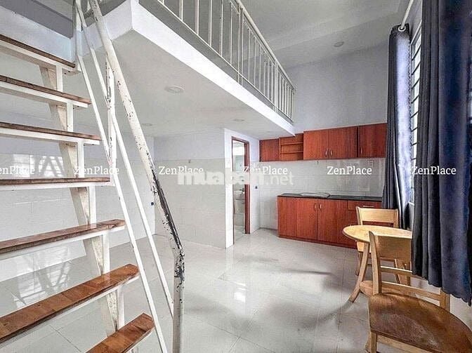 Duplex Cửa Sổ Trời Sẵn Máy Lạnh Ngay Đại Học Văn Hiến