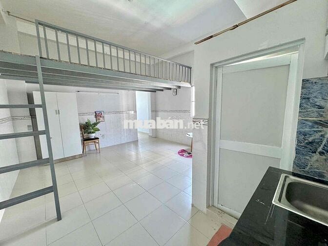 Phòng cửa sổ ban công 20-40m2 3tr-4tr5