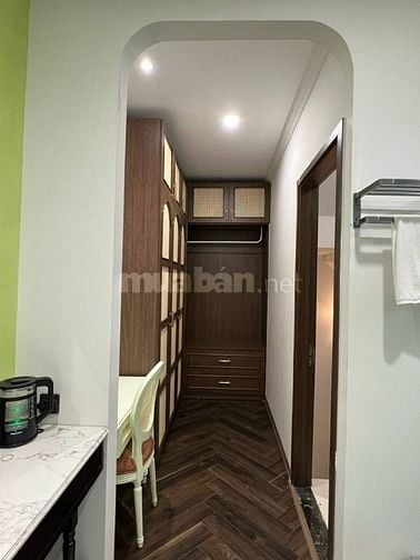 Cho thuê nhà Vương Thừa Vũ, Thanh Xuân, 60m2*5 tầng có thang máy