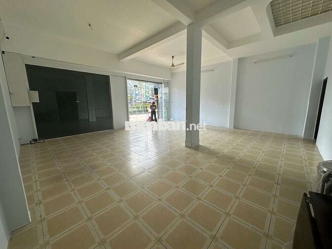 Cho thuê mặt bằng kinh doanh 8×10 mặt tiền Trường Chinh