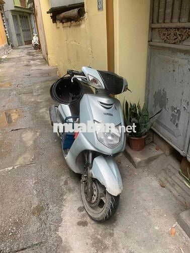 Bán xe tay ga Yamaha nhập khẩu, cốp rộng