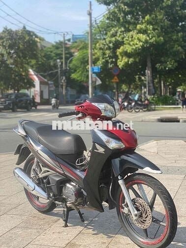Cần Bán Fu125 Fi 2015 Bstp Chính Chủ Công Chứng