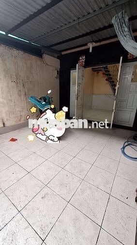 Nhà Hiếm Quận 8 Lương Văn Can 87.4m2 4 Phòng Ngủ Lớn Sân Đậu XeRộngRải