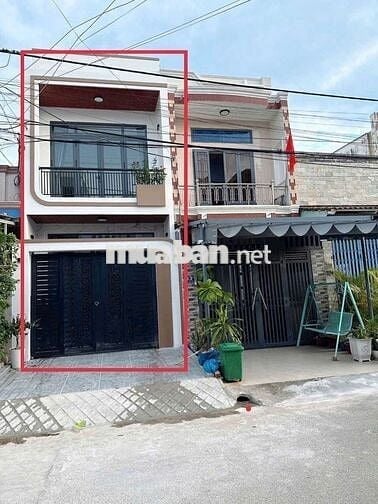 4ty950 thương lương ) Bán căn nhà mới 1 trệt 1 lầu khu dân cư Bửu Long