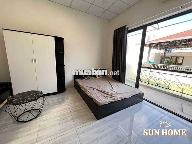 TRỐNG SẴN CĂN STUDIO FULL NỘI THẤT - CÓ BANCOL - GẦN SÂN BAY