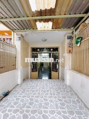 NHÀ NGUYỄN THẦN HIẾN Q4- 50m2 - HẺM ĐẸP- GIÁ 3 TỶ NHỈNH