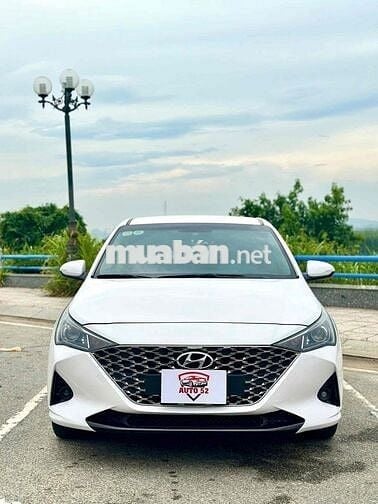 Hyundai Accent 2023 1.4 AT - 60000 km