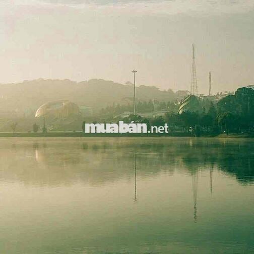 Bán khách sạn vị trí trung tâm kinh doanh đắt địa sầm uất tại Đà Lạt