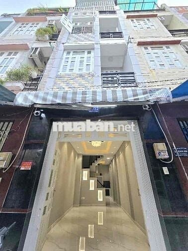 NGAY LÚC NÀY KHU BÀU CÁT XE HƠI ĐỔ CỬA 4 TẦNG LUNG LINH NỘI THẤT SẴN