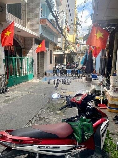Cho thuê hẻm 3m(BG) Âu Cơ, P.10, Q.TB giá 12,5tr