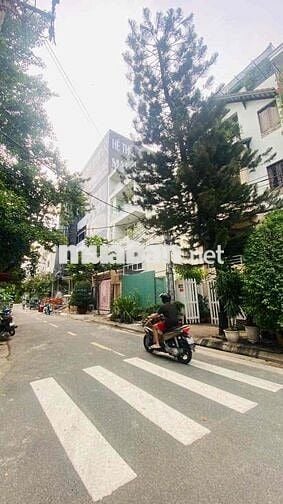 giảm 2tỷ bán gấp 17,8tỷ nhà kdc Trung Sơn sát himlam Q7