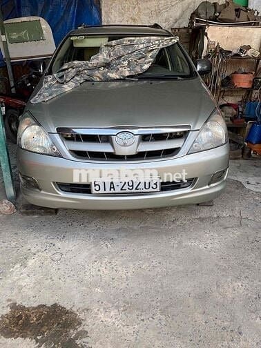 Nhà cần bán Toyota Innova 2006 số sàn