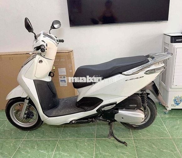 Chính chủ bán xe Lead máy chạy êm Hóc Môn TPHCM