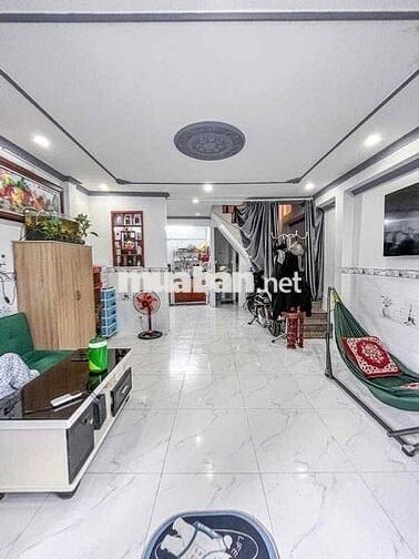 Nhà lầu hoàn công giá êm. gần chợ Trần Việt Châu. chính chủ gửi bán