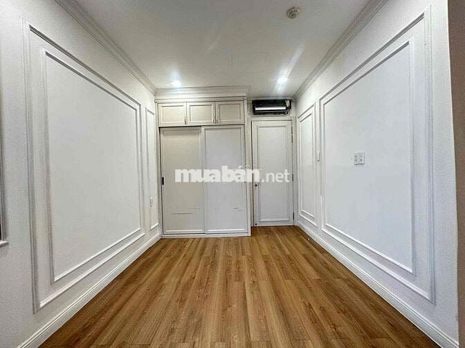 Cho thuê căn hộ 3 phòng ngủ. chung cư Orchard Parkview. p9 Phú Nhuận