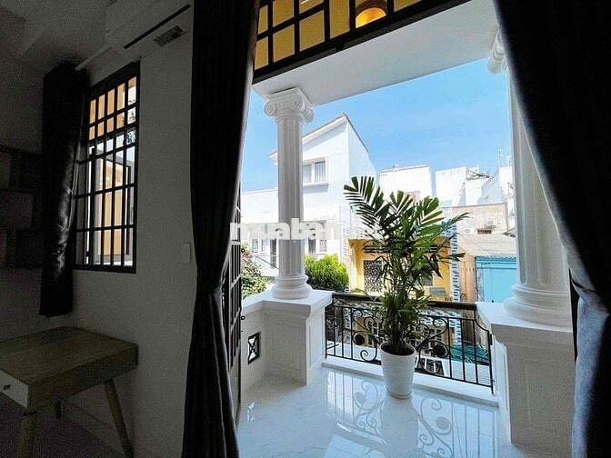 Duplex Ngay Trung Tâm Quận Bình Thạnh