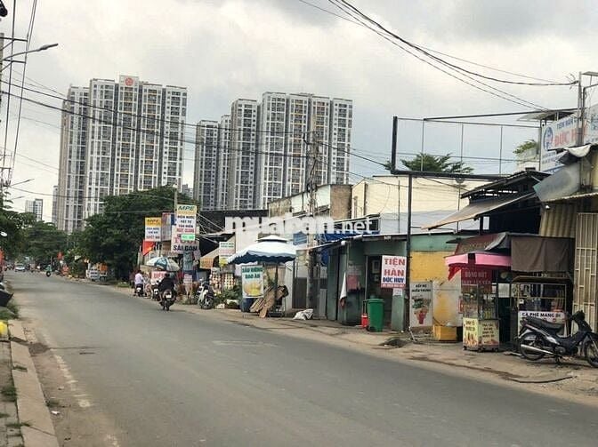 Bán Đất MT Đường Đào Trí- P. Phú Thuận Quận 7. DT: 900m2. Giá: 45,8 tỷ