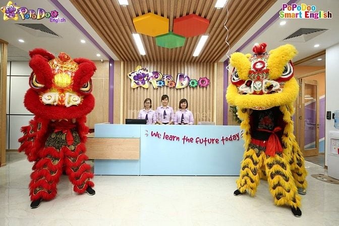 Có nên nhượng quyền trung tâm tiếng Anh cho trẻ em? Góc nhìn từ thực t