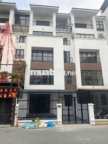 LK HOÀNG THÀNH VILLA - NGUYỄN VĂN LỘC, 120m2 x 6Tầng, MT:7m. Thang máy