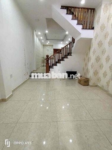 Nhà nguyên căn hẻm tải gần chợ Hiệp Bình