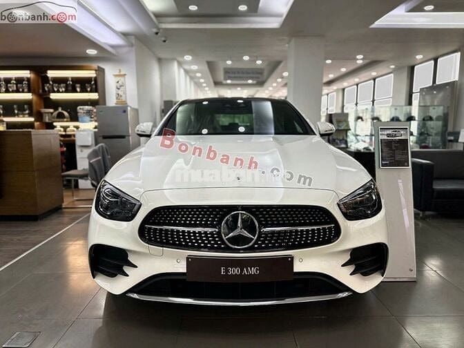 Mercedes Benz E300 AMG 2025 - 2 Tỷ 200 Triệu