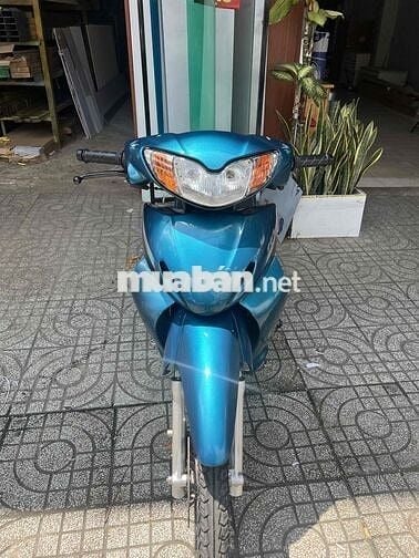 cần bán xe Futue