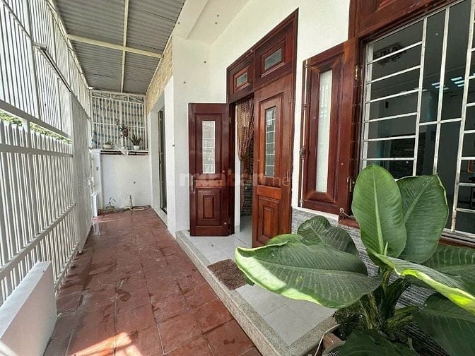 Bán nhà -DT82m2-2PN-ÔTô -Nguyễn Phong Sắc-VĨNH HOÀ-Nha Trang - 3ty650t