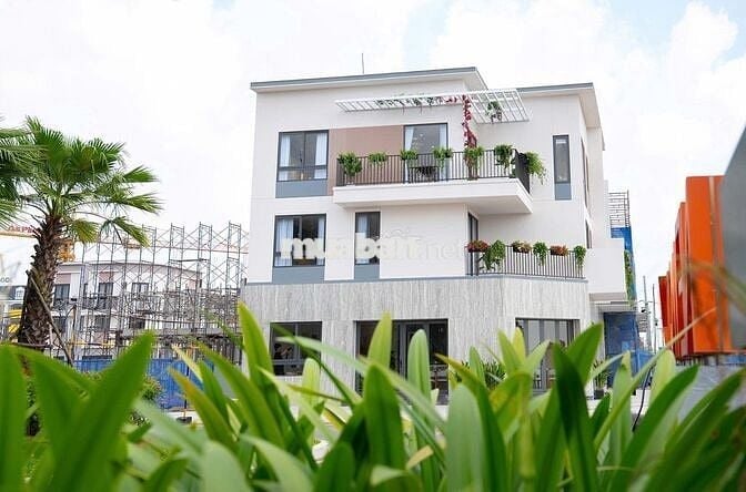 Mua căn shophouse với mức giá căn nhà phố, vị trí đẹp nhất TP Mới BD.