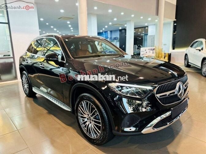 Mercedes Benz GLC200 4Matic 2025 - 2 Tỷ 99 Triệu