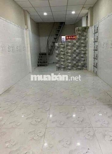2,39 tỷ- bán nhà Quận 6 Hậu Giang, 31m2, 2 tầng, sổ hồng riêng