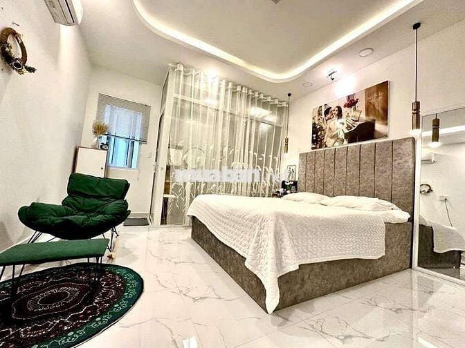 GIÁ ĐẦU TỪ - HẺM 1 TRỤC SÁT MẶT TIỀN - ĐANG CHO THUÊ - 4 TẦNG MỚI ĐẸP.