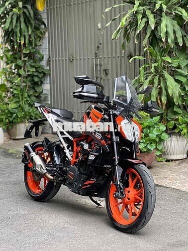Duke 390 2018