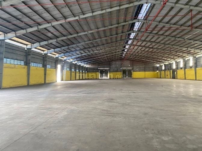 Cho thuê kho xưởng gần KCN Tân Tạo, Bình Tân, diện tích 900m2 - 6000m2