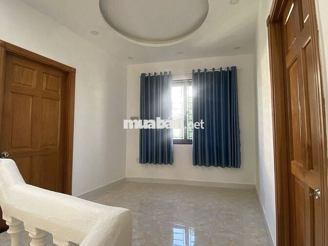 bán gấp nhà mặt tiền Nguyễn Văn Tuôi chỉ 4ty5 đã có sổ 108m2 4pn 2wc