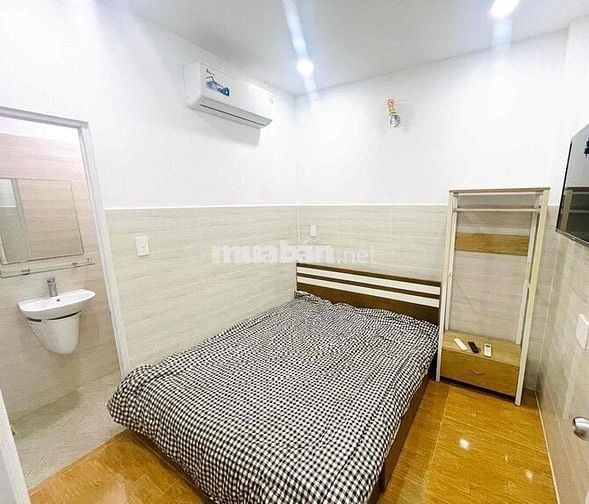 PHÒNG NHỎ CÓ MÁY LẠNH GẦN ĐH GTVT VÀ LAO ĐỘNG XÃ HỘI