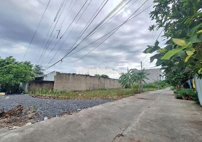 ĐẤT NGAY KCN HIỆP PHƯỚC FULL THỔ CƯ XE HƠI VÀO ĐẾN ĐẤT-GIÁ CHỈ 2Tỷ8.