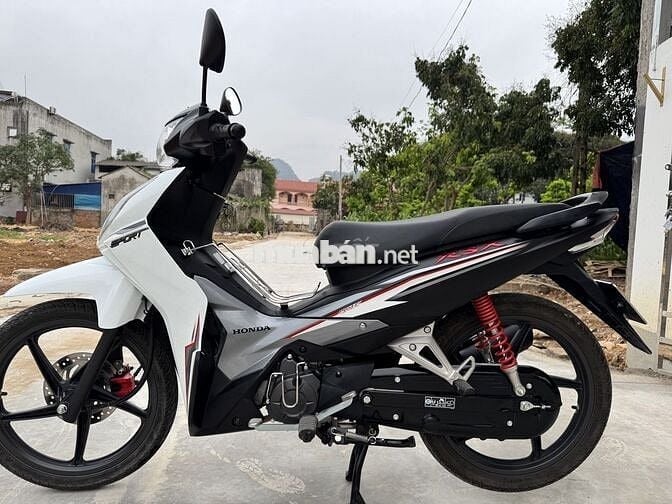 Xe chính chủ. Đi 8000