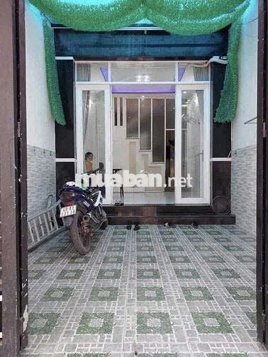 Cho thuê nhà hẽm xe hơi. Lê Văn Lương. Phường Tân Kiểng