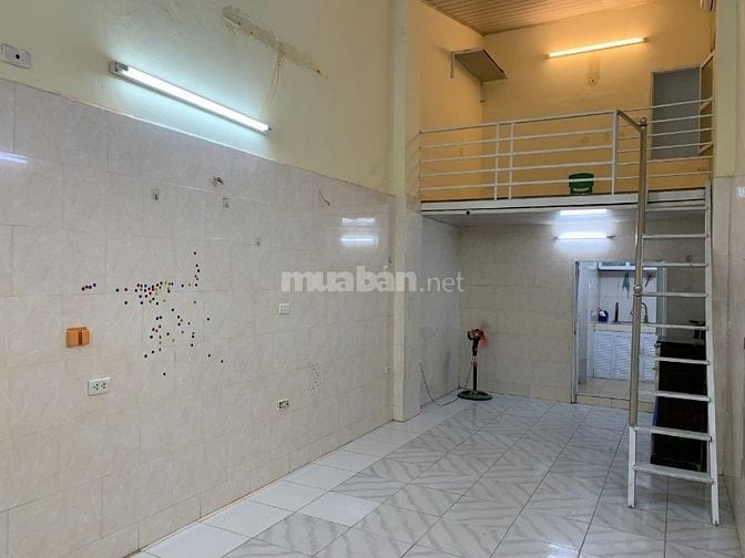 Cho thuê nhà 40m2 phố Đốc Ngữ, Ba Đình, HN (Chính chủ)