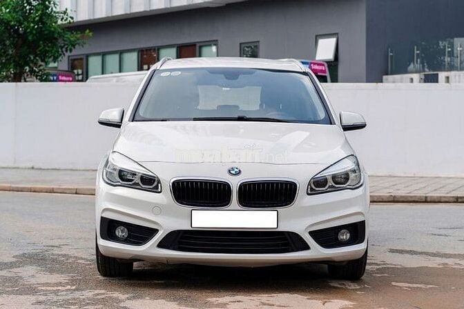 BMW 218i Sản xuất 2016