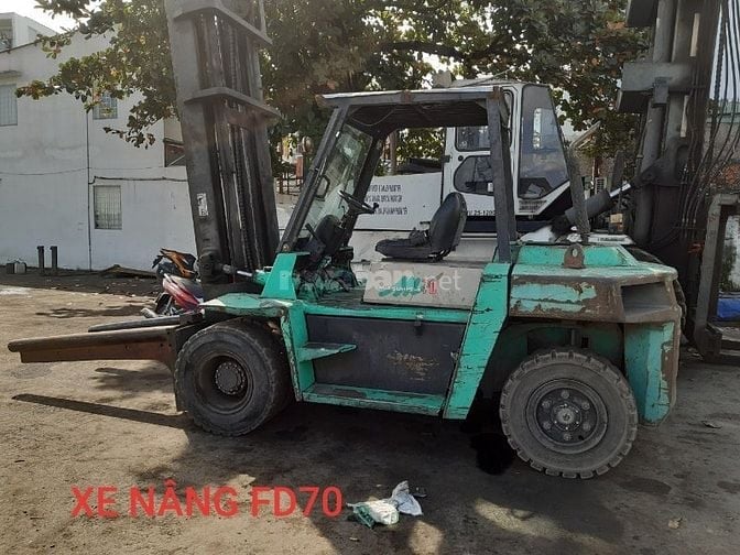 CTY CP VT&DV HÀNG HẢI CẢNG SÀI GÒN TỔ CHỨC BÁN ĐẤU GIÁ THANH LÝ TSCĐ