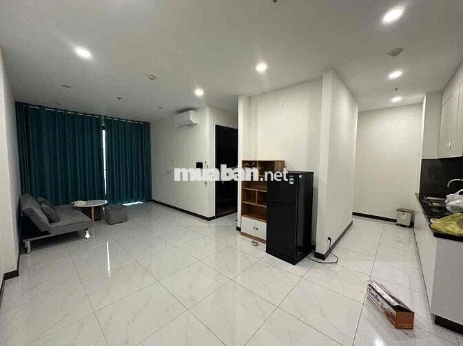 CHO THUÊ CĂN HỘ C SKYVIEW 1PN CÓ SẴN NỘI THẤT Y HÌNH VÀO Ở NGAY