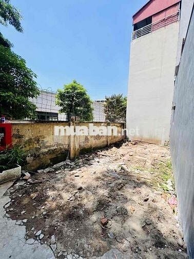 Bán Đất Vuông Vắn Trung Tâm Ngọc Thuỵ,Gần Trường Pháp 40M nhỉnh 6tỷ