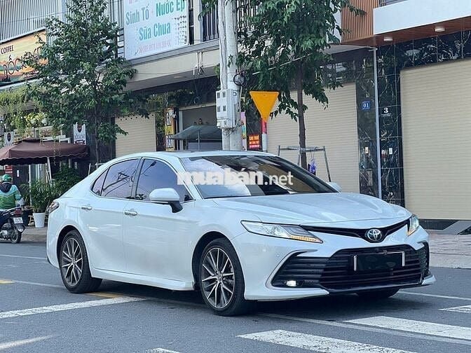 Toyota Camry 2021 2.5Q - 66000 km